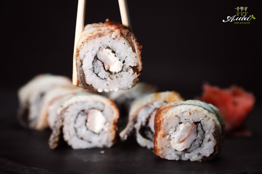 Roll with eel and shrimp