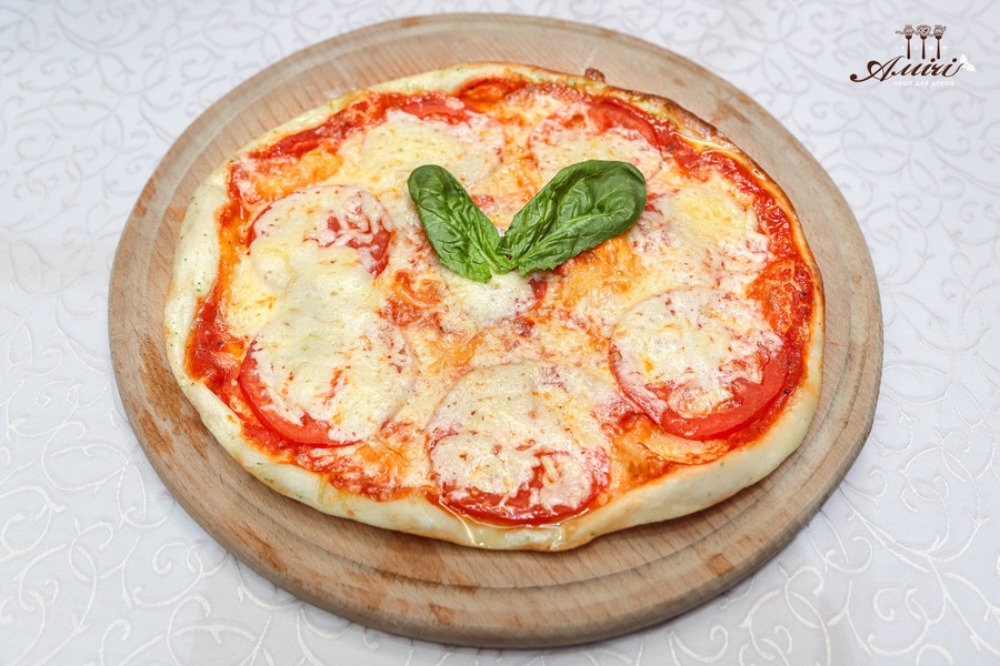 Купить Пицца "Маргарита" в кафе Амічі Миргород від 120 грн
