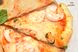 Заказать Пицца с кальмарами, копчеными мидиями и тигровой креветкой в кафе Амичи Миргород от 290 грн с доставкою